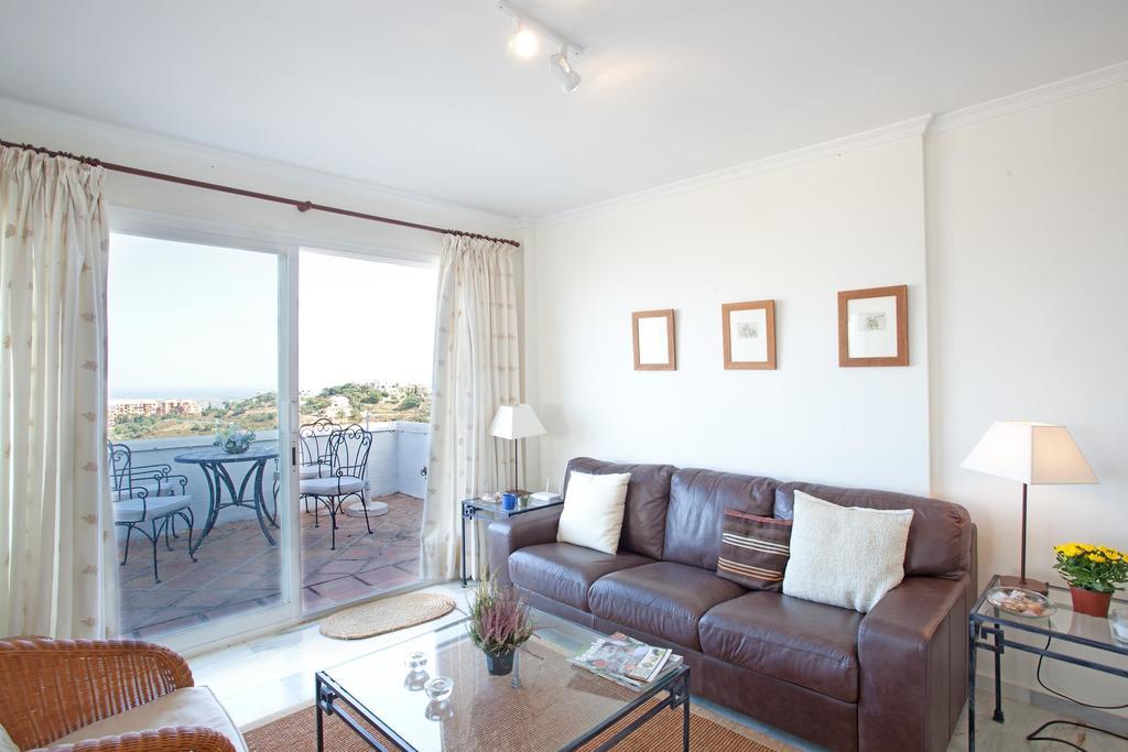 מארבלה Apartment Jacarandas De Elviria מראה חיצוני תמונה